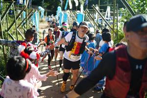 BIB: 210
                            <button type="button" onclick="openModal(19043442)" class="btn btn-primary btn-sm float-right btn-popup" data-toggle="modal" data-target=".modal-high-quality">
                        <i class="fas fa-shopping-cart"></i> Add to Cart
                    </button>
                                            <button type="button" onclick="isThisMe(19043442, true)" class="btn btn-success btn-sm float-right btn-popup btn-isme hidden" data-toggle="tooltip" data-placement="bottom" title="นี่คือรูปของคุณใช่ไหม คลิกที่นี่เพื่อเอาเข้าอัลบั้ม">
                        <i class="fas fa-plus"></i> Add to album
                    </button>
                    <button type="button" onclick="isThisMe(19043442, false)" class="btn btn-warning btn-sm float-right btn-popup btn-isnotme hidden">
                        <i class="fas fa-ban"></i> Remove from album
                    </button>